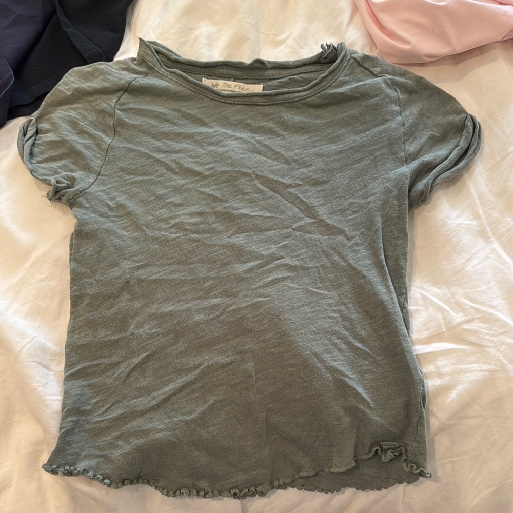 Green Short Sleeve Top
